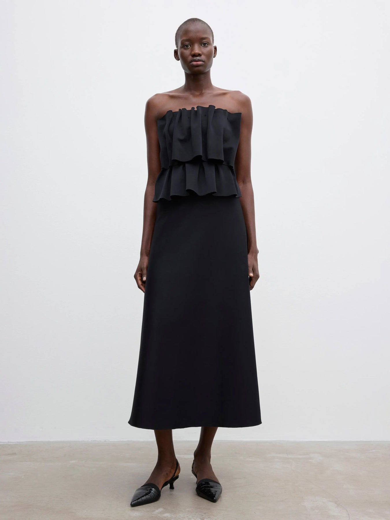 Sculpted Tube Dress - Black