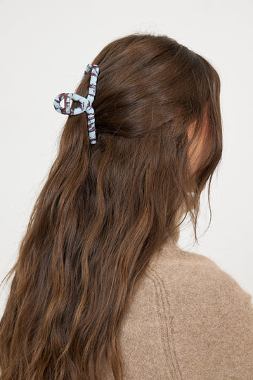Leony Cotta Celabrina Hair Claw - Skyway Blue