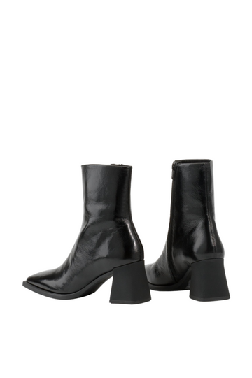 5002-060 Hedda - Black