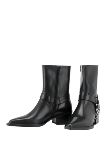 6210 Kelsey - Black
