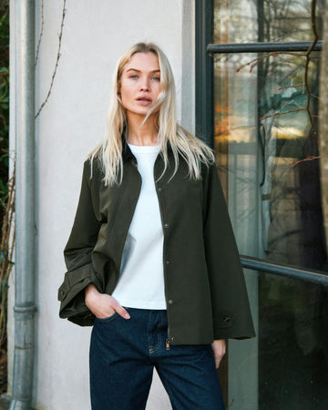 Gatbi Clean Jacket - Dark Green