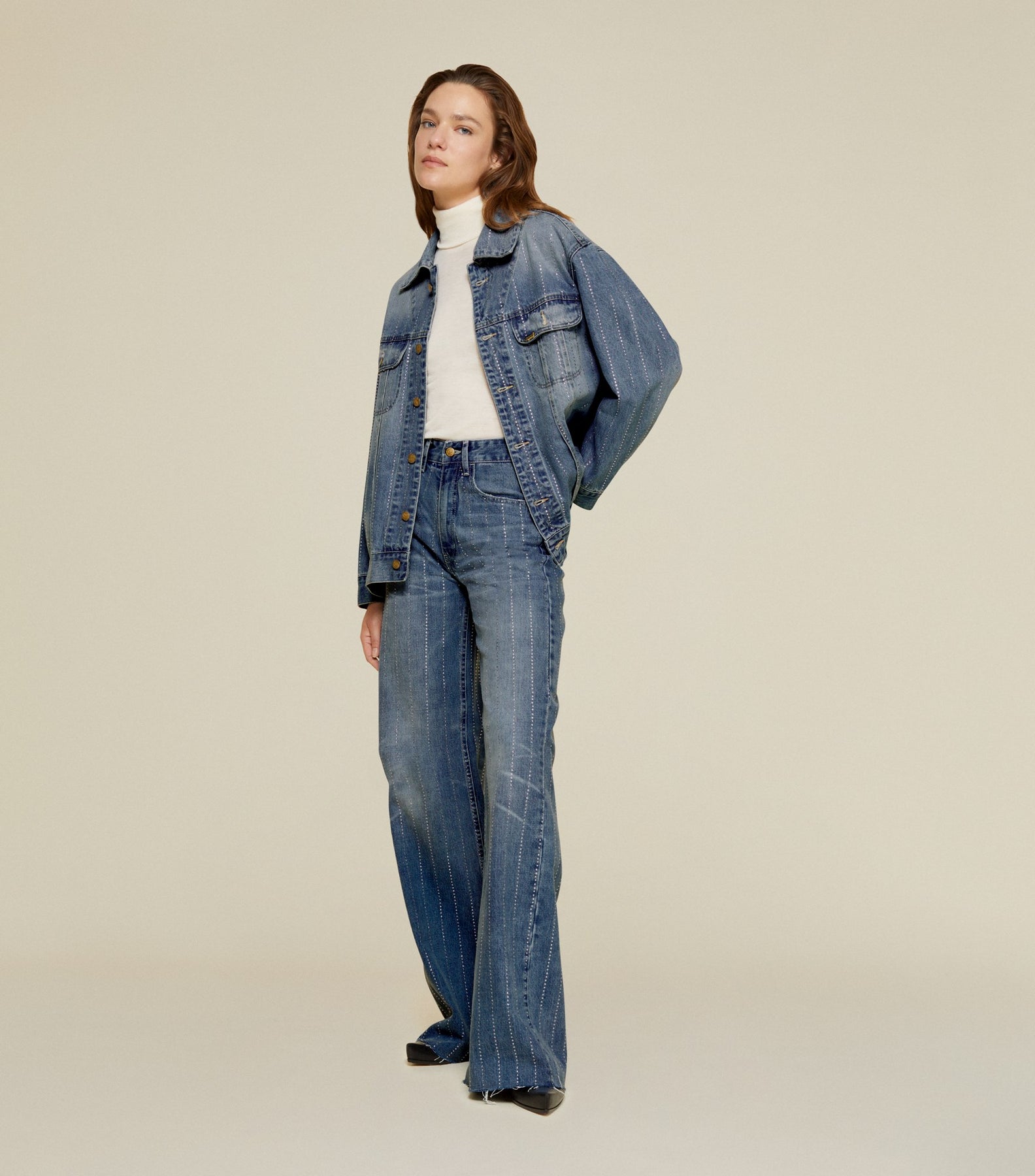 Rosa-R - Denim Crystal - Crystal Stone