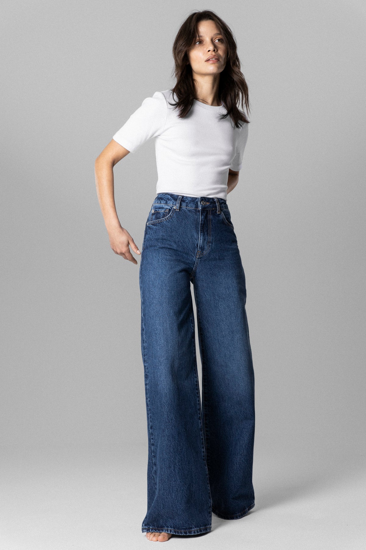 Taylor - Washed Dark Blue