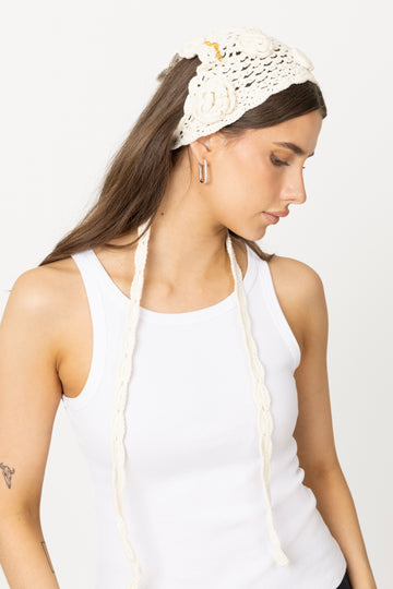 Head Scarf Crochet - Egret
