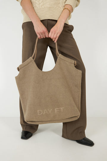 Day Woolen Tote - Chocolate Chip