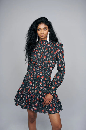 Amelia Marseille - Black