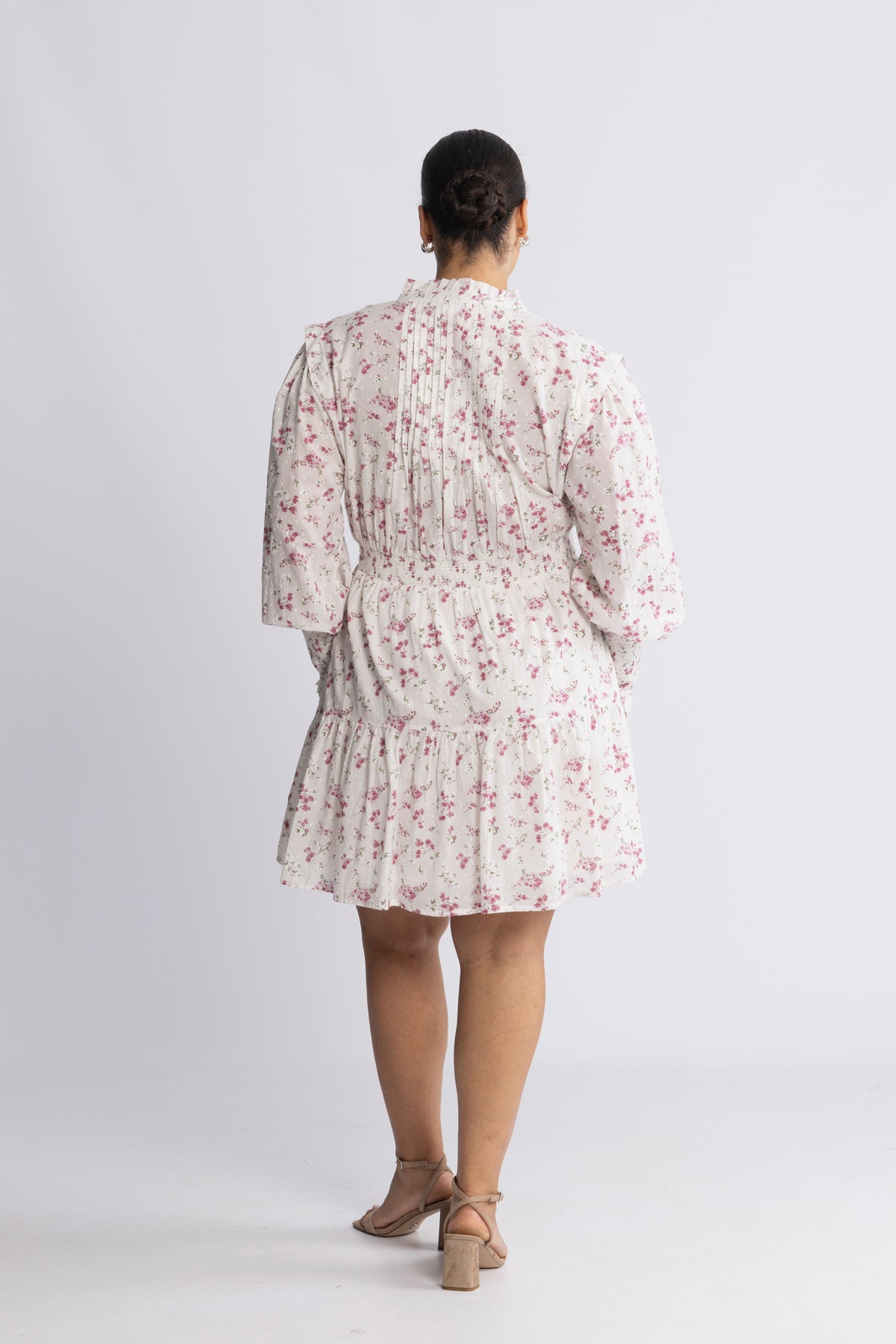 SIZE:Str. 44, HEIGHT:172