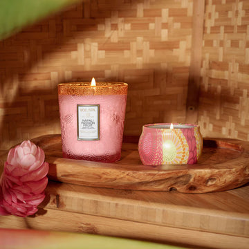 Classic Boxed Candle - Nãpoli Passion Fruits