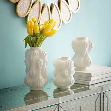 Balloon Vase Small - White