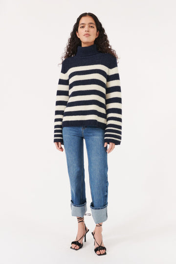 Chikita - Navy Breton