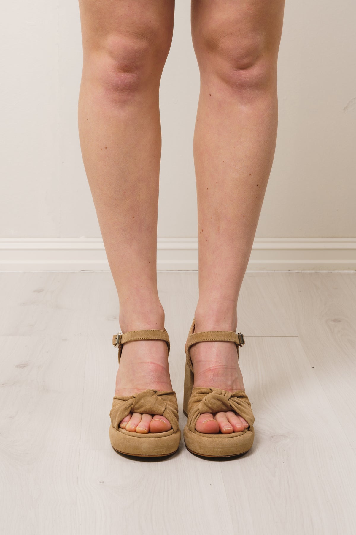 8996 Naturale - Velour Mou