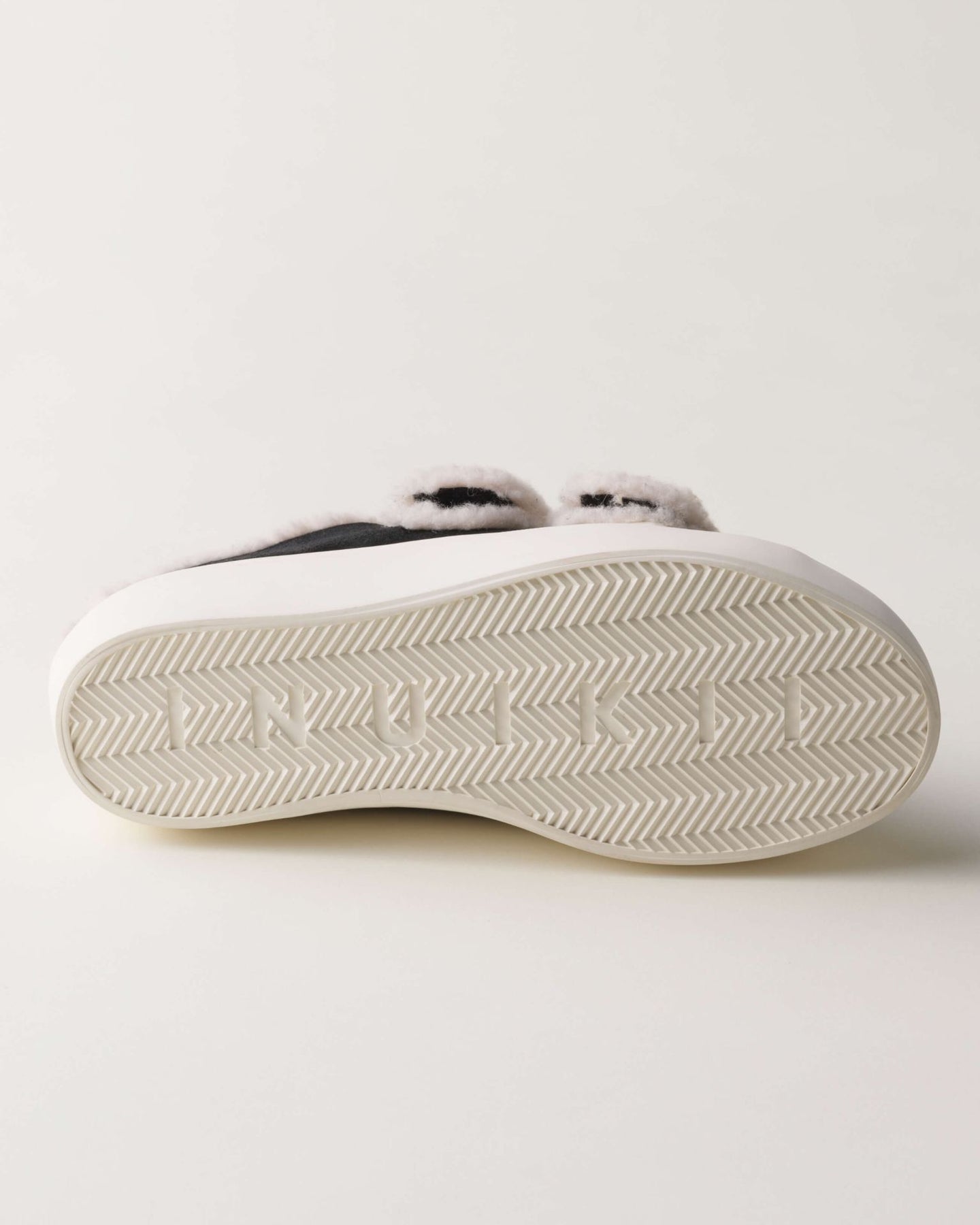 Shearling Low Velcro - Black