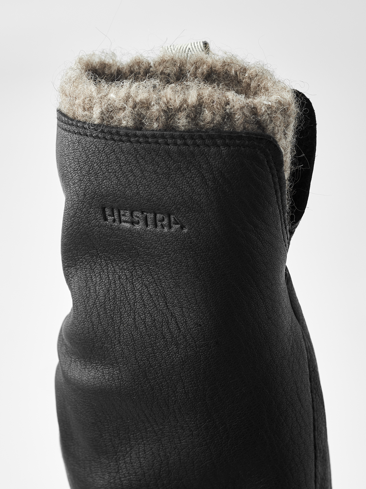 Tiril Mitt - Black