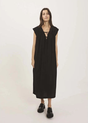 Alyssa Midi Dress - Black