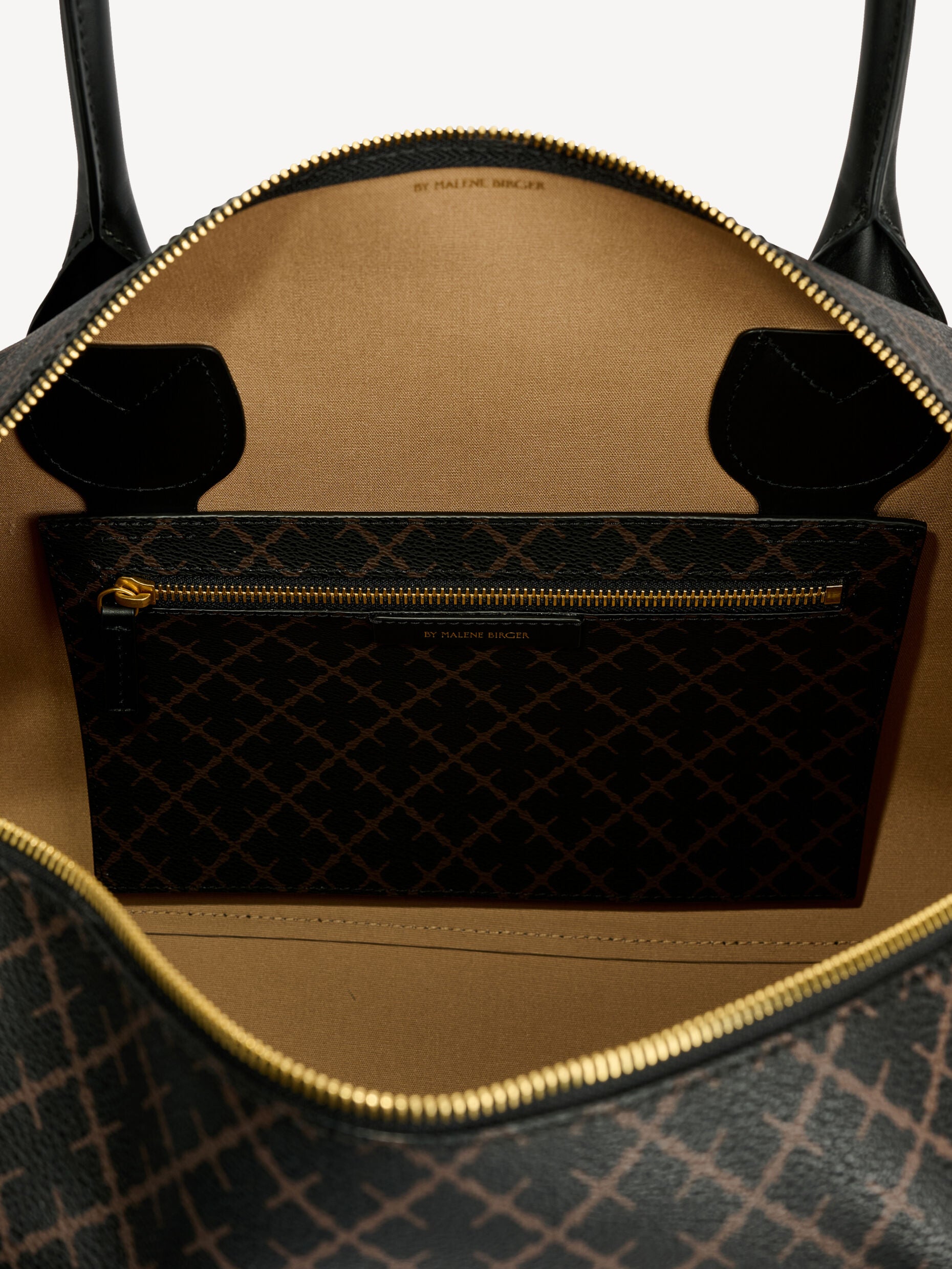 Lullu Small - Dark Chokolate