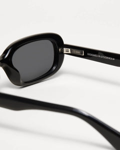 Black #12 - Black