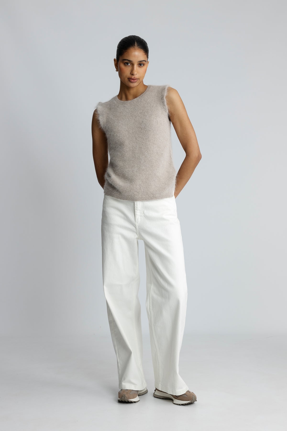 Ebba Waistcoat - Sand