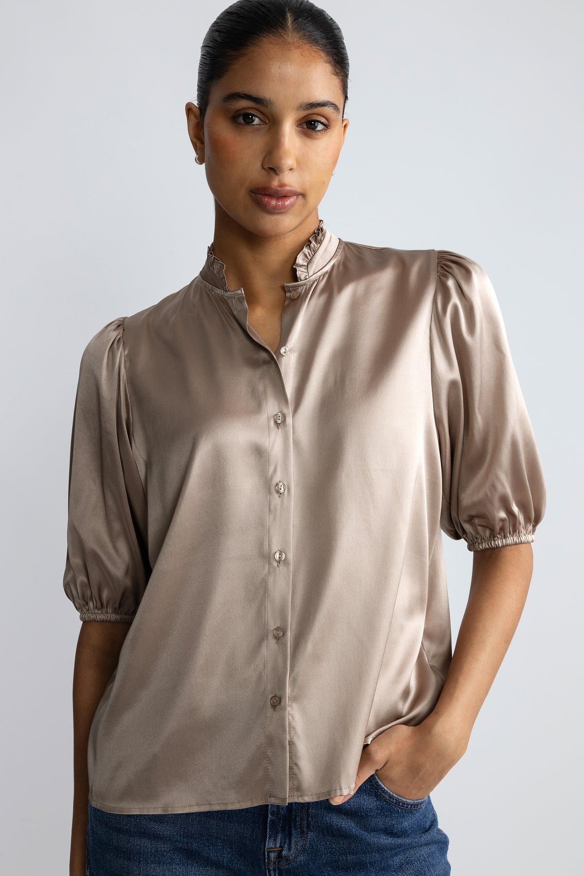 Anna Lisa Blouse - Sand