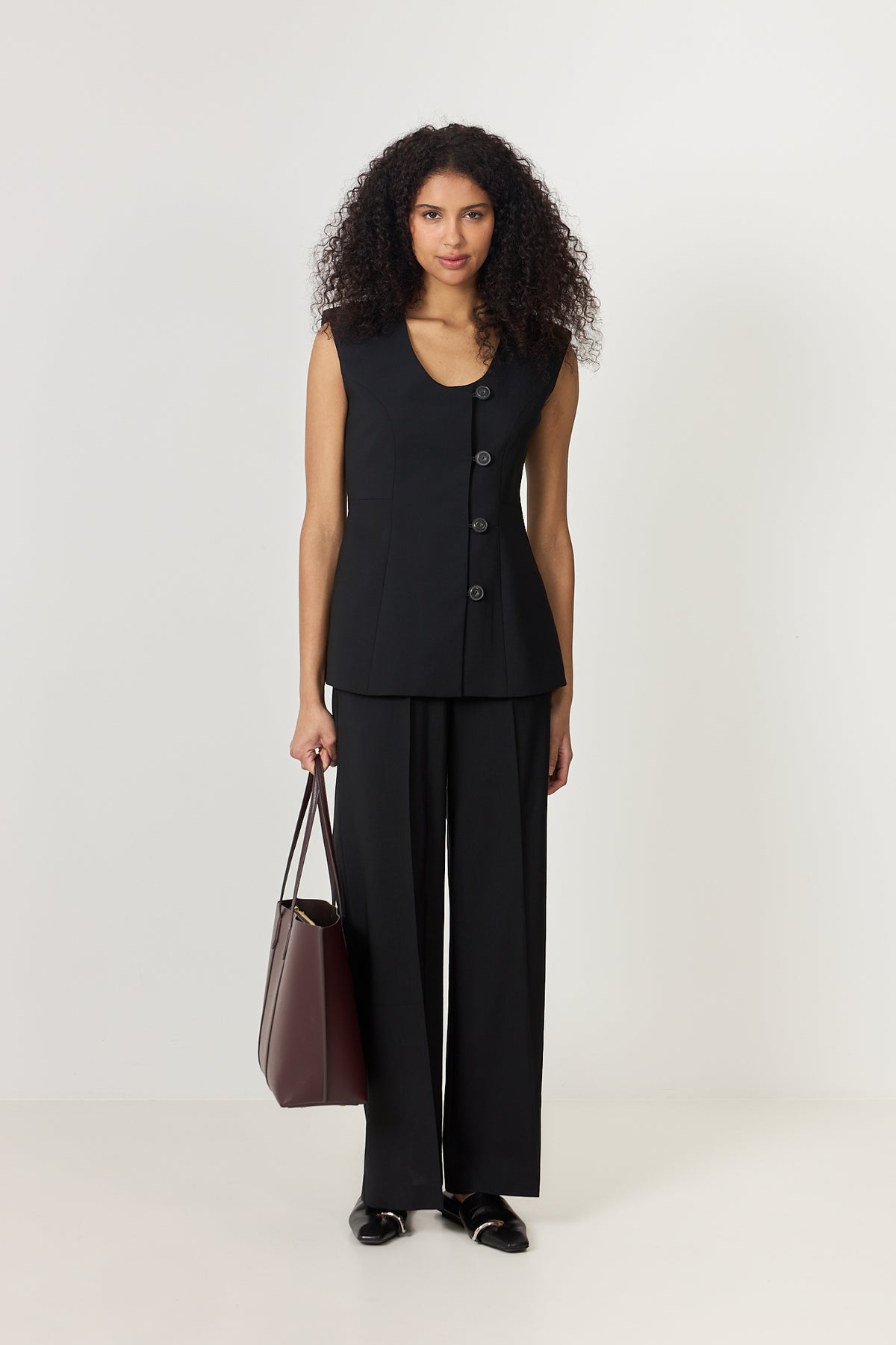 Sleeveless Blazer - Black