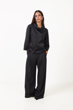 Vica - Black