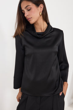 Vica - Black