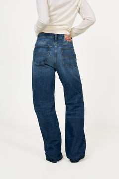 1971 D-Sent 09I27 - Medium Blue