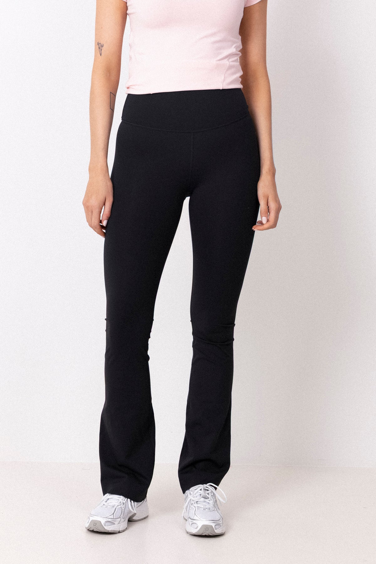 Sense Flare Tights - Black