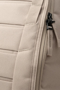 Hugger Backpack 25L - Fogbow Beige