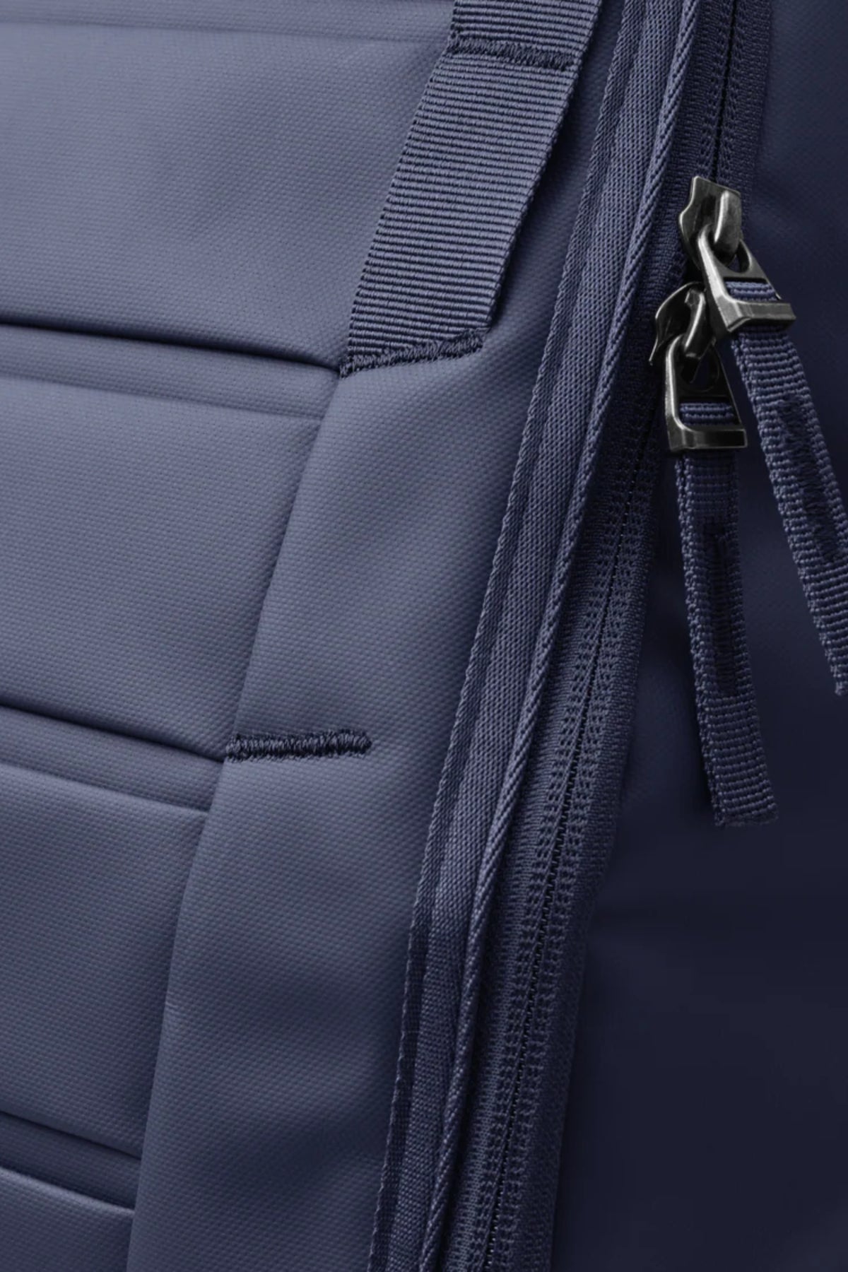 Hugger Backpack 30L - Blue Hour