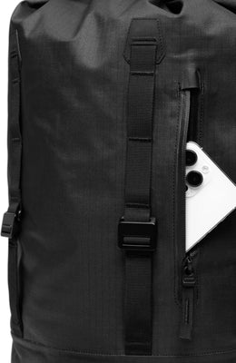 Essential Rolltop Backpack 32L - Black Out