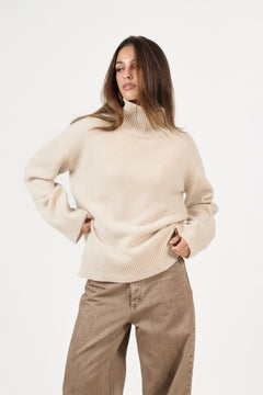 Boyfriend Turtleneck - Chalk