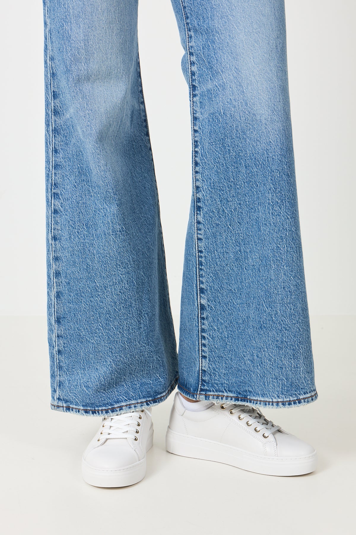 Zoe Platform - White/Gold