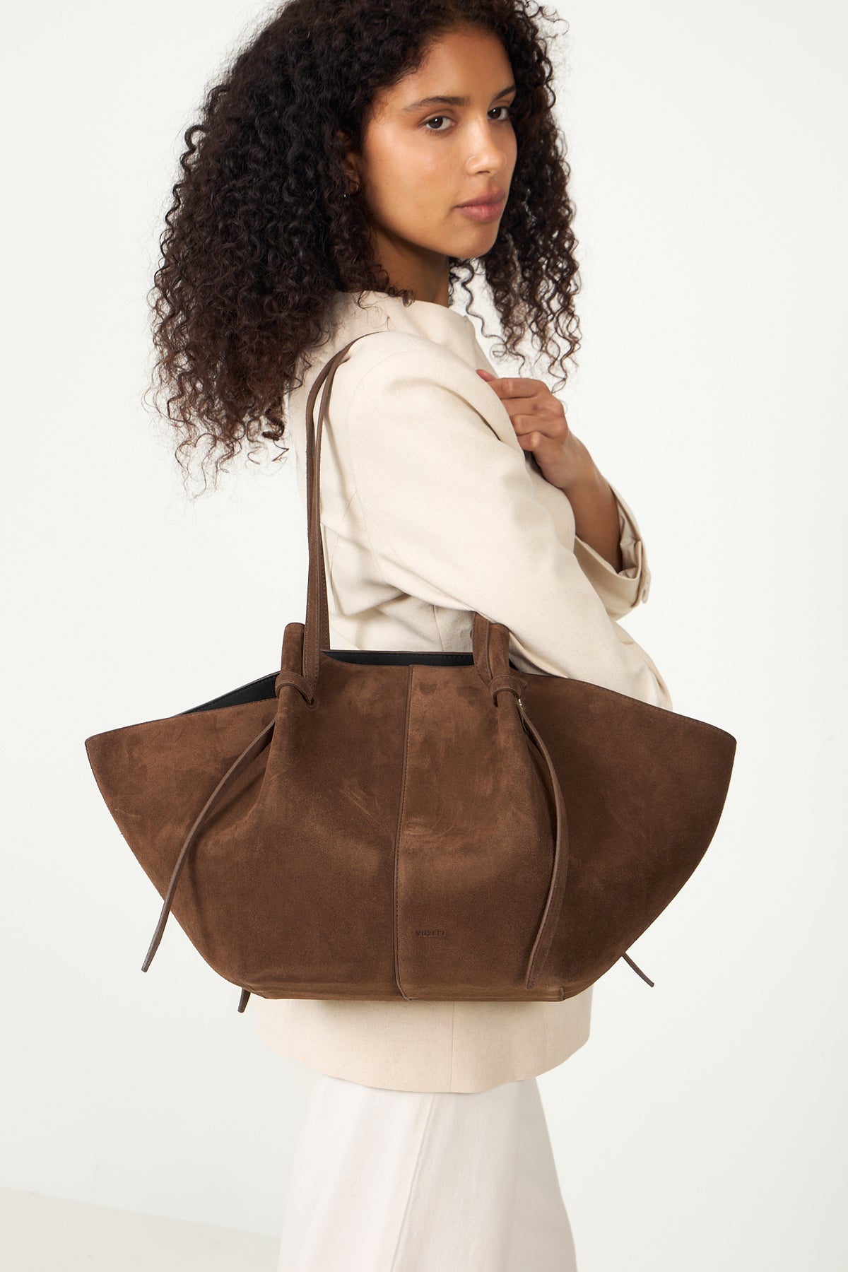Large Mochi Suede - Chocolate