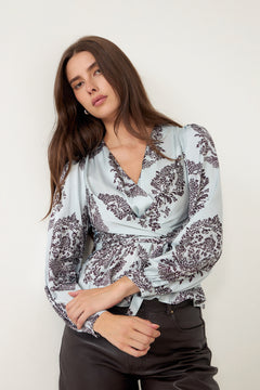 Rista Deco Drop Blouse - Light Blue