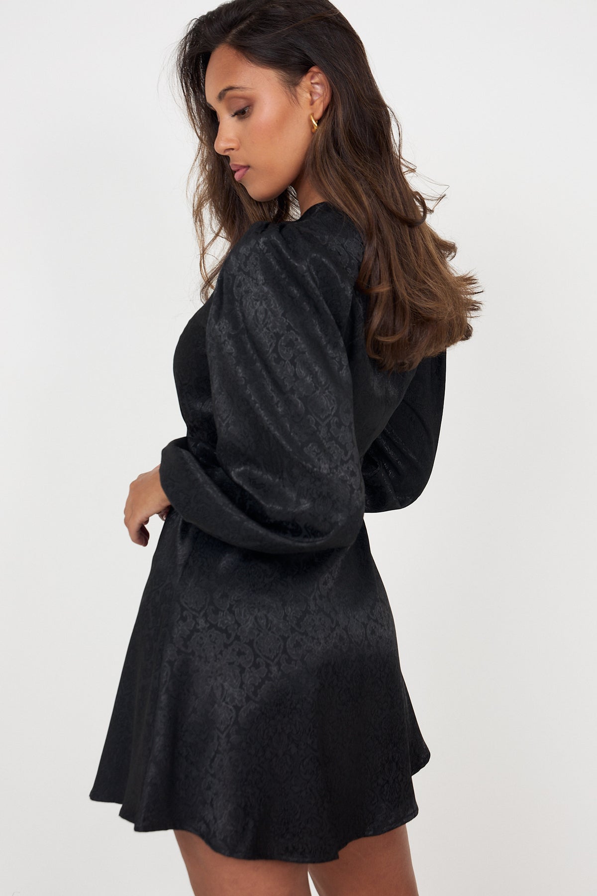 Edda Short Pattern Dress - Black