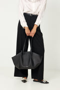 Large Mochi Pebble Grain Leather - Black