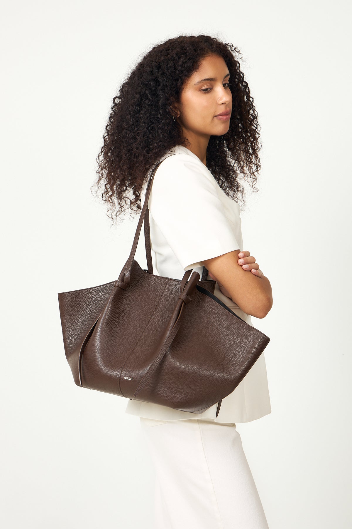 Large Mochi Pebble Grain Leather - Espresso
