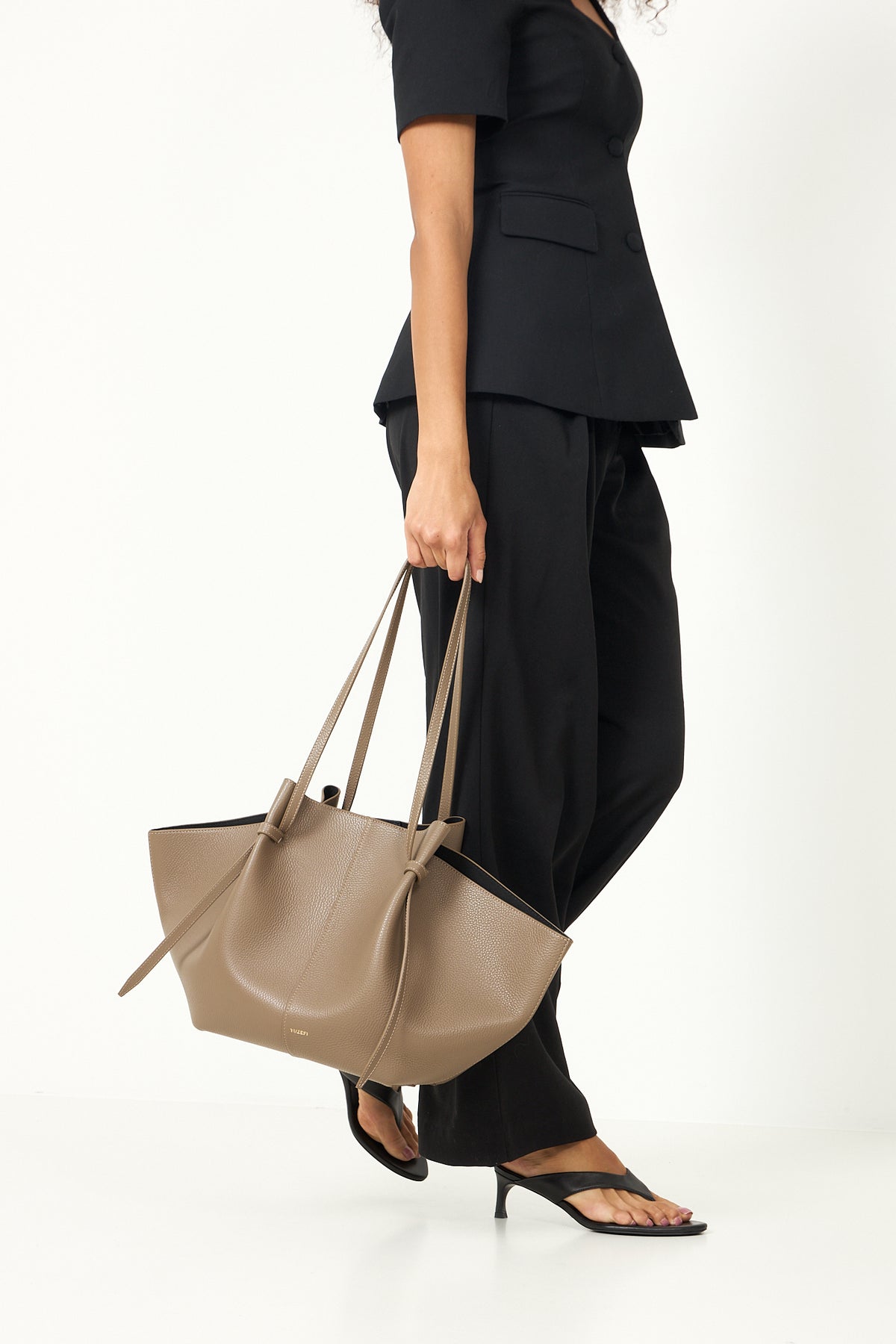 Large Mochi Pebble Grain Leather - Taupe