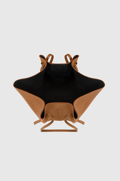 Large Mochi Pebble Grain Leather - Hazel