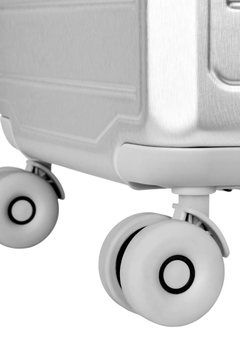 Day Tonal 24" Trunk - Silver
