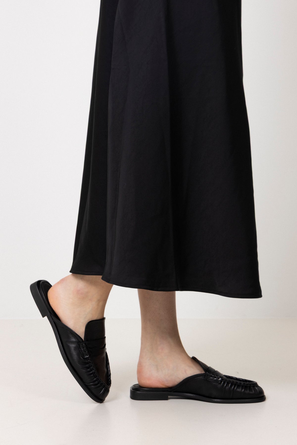 Elmira Mule - Black