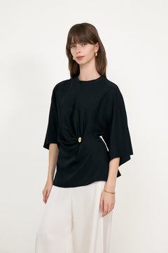 Zilla Brooch Detailed Blouse - Black