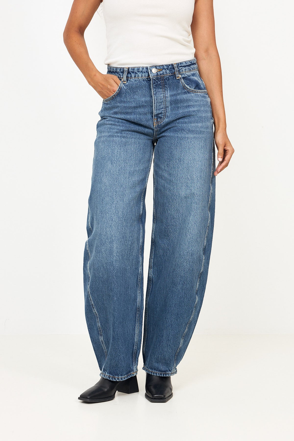 Libby - Washed Dark Blue