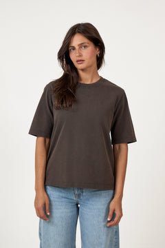 Ezra Tee - Dark Brown
