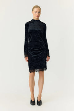 Yasvellia Ls Short Lace Dress.- Show - Black