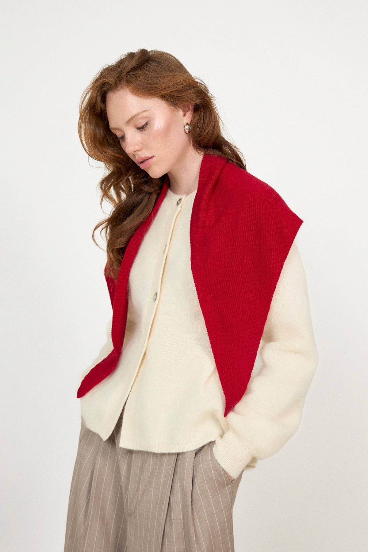 Victoria Cashmere Triangle Scarf - Red
