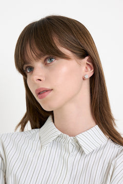 Daisy Pave Stud Earrings - Silver/Crystal