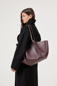 Large Mochi Pebble Grain Leather - Cassis