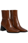 5002-001 Hedda - Chestnut