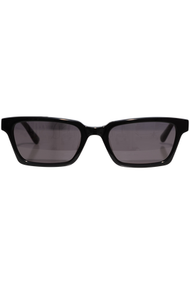 KP01 - Black